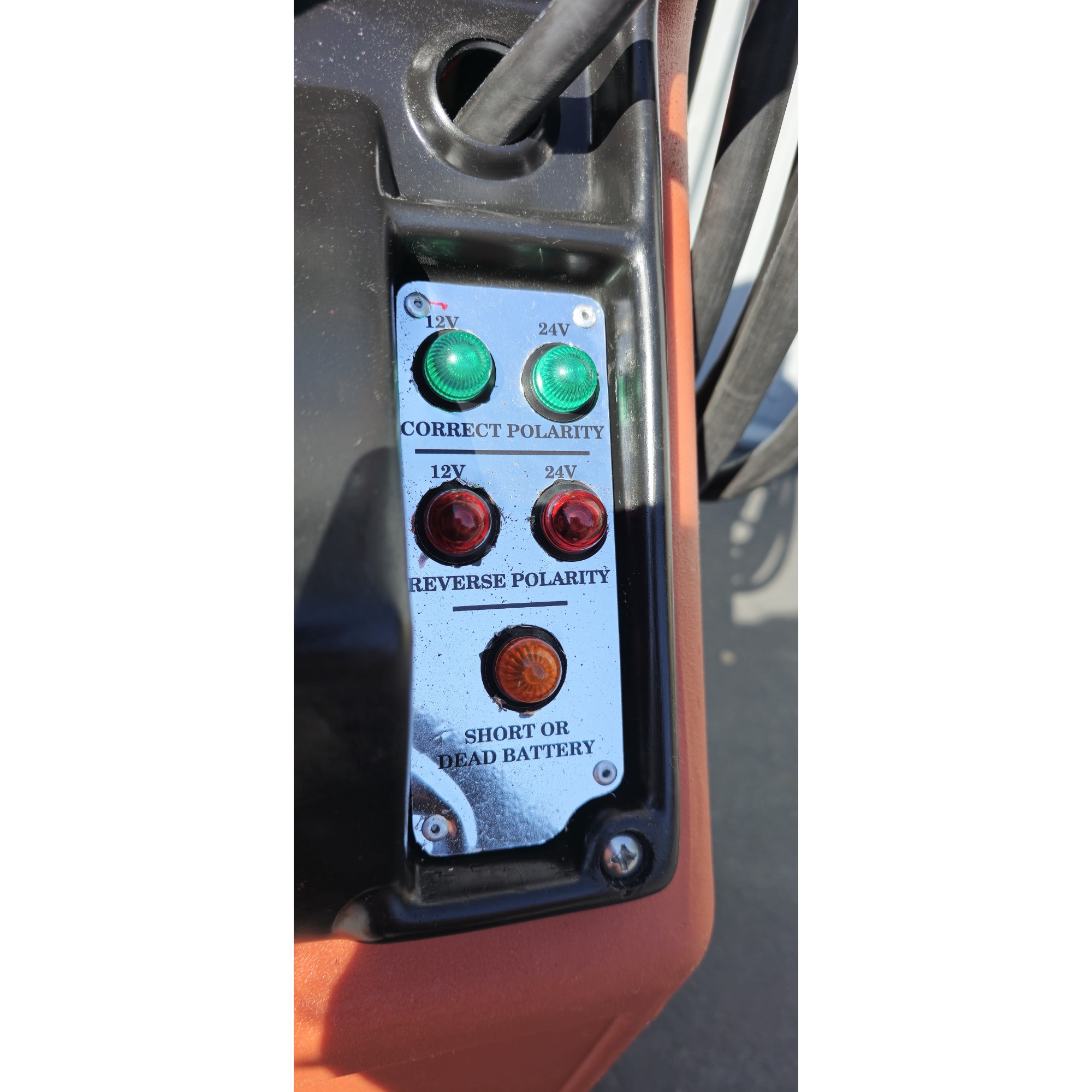 12/24 Volt Jump Start Box thumbnail 5